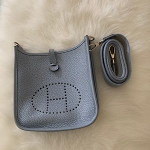 Crossbody bag